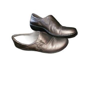 Clarks Bronze Gold Leather Upper Sz 11 M Shoes Women